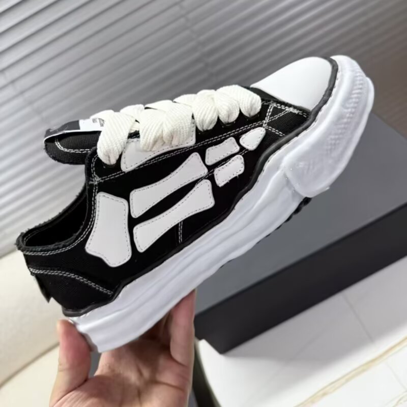 Men Shoes Everyday - Dissolved Shoes For Both Men And