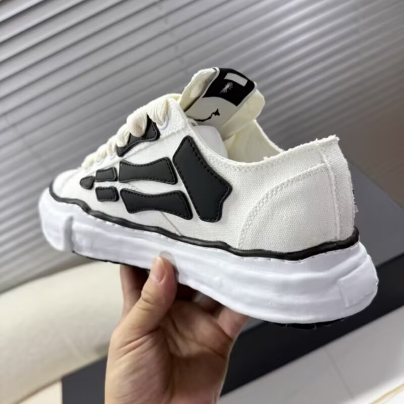 Dissolved Shoes For Both Men A - Men Shoes Everyday recension och pris