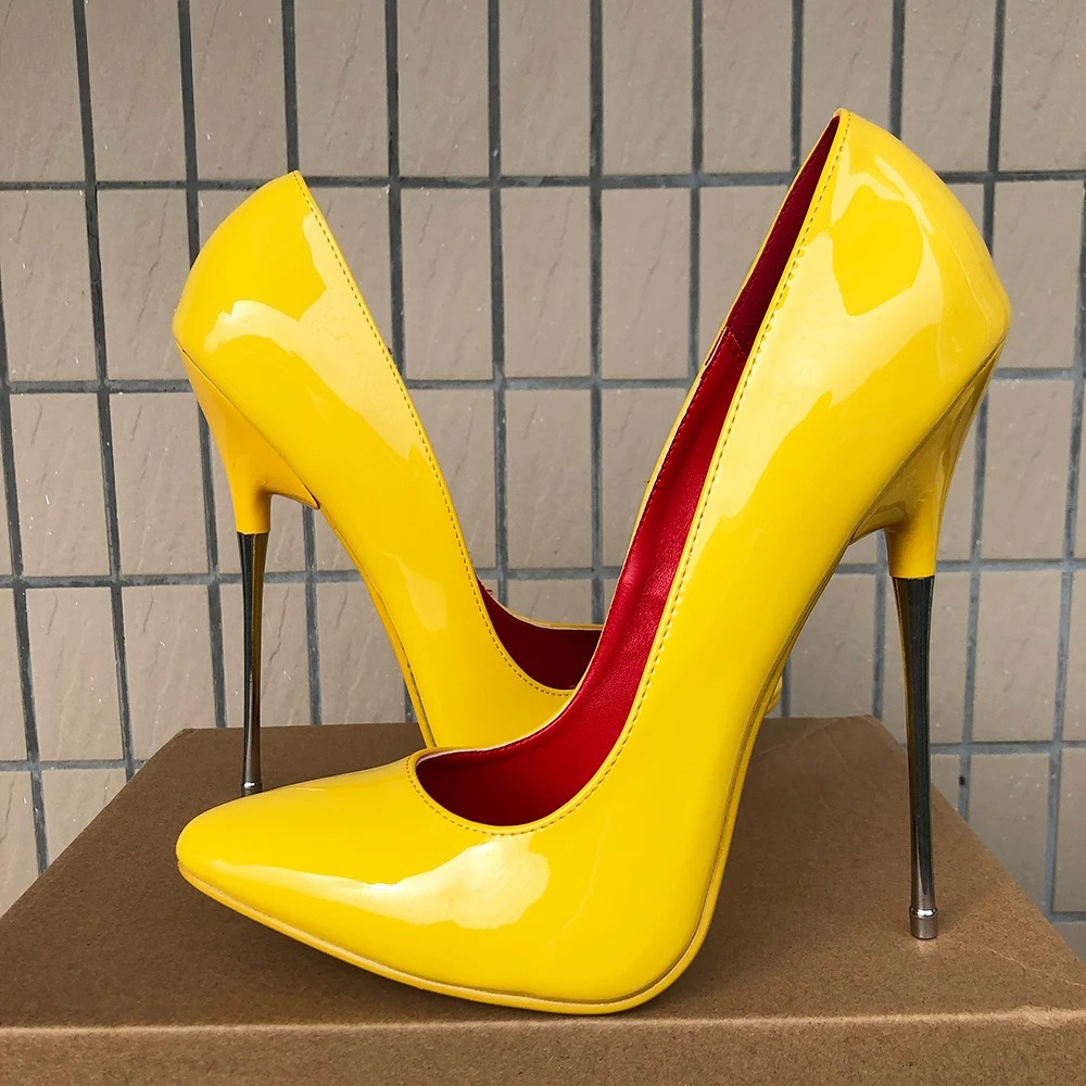 NEWLY 16cm Ultra High Metal He - Men Shoes Yellow recension och pris